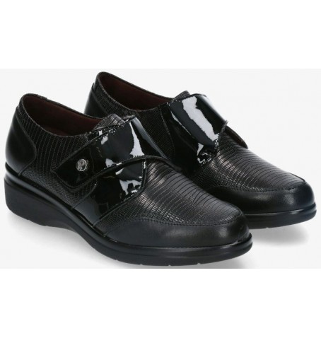 Pitillos 5304 - Black varnish - 5304$01PT