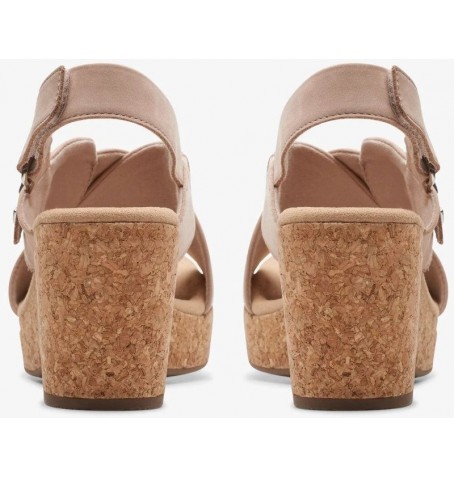 Clarks GISELLE DOVE 26177148 - Beige - GISELLEDOVE$13C