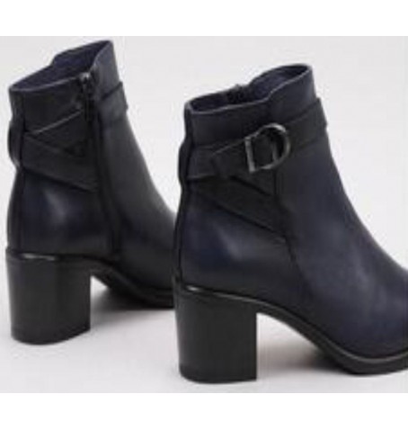 Dorking - Fluchos D9094 - Black - D9094$SUNB.02DO