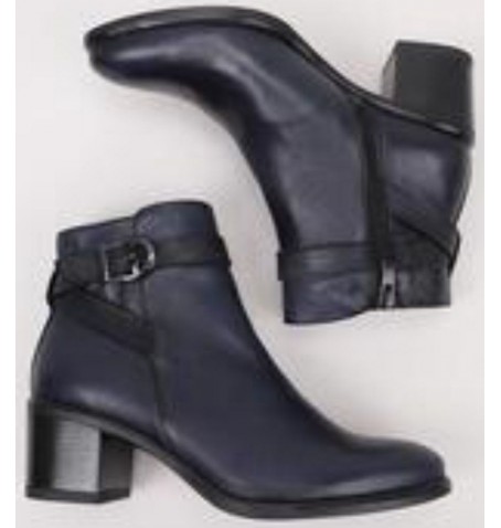 Dorking - Fluchos D9094 - Black - D9094$SUNB.02DO