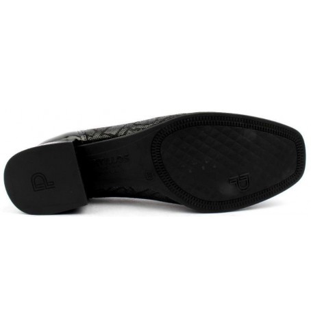 Pitillos 5424 - Black varnish - 5424$01PT
