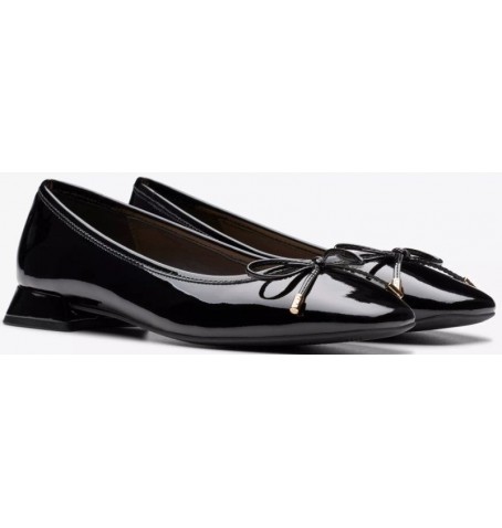 Clarks UBREE15 STEP 26176811 - Black varnish - UBREE15STEP$01C