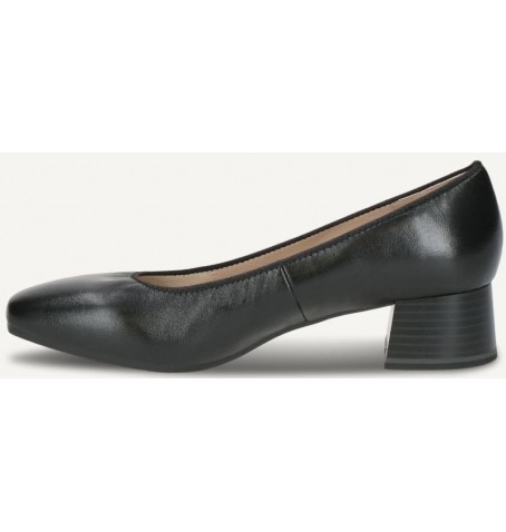 Caprice 22303 - Black - 22303$022.02CA