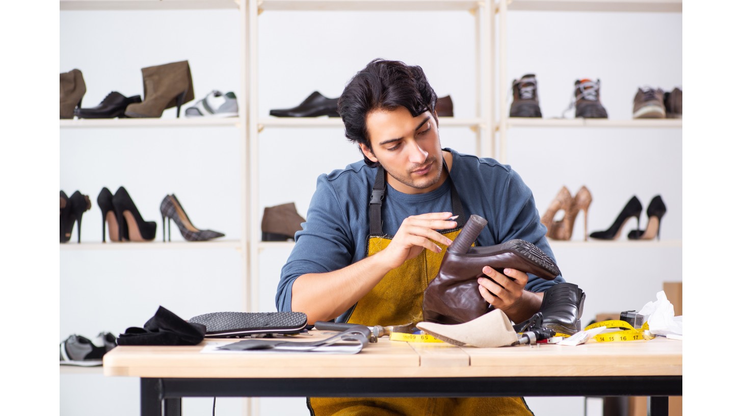 Réparer ou remplacer ses chaussures : comment faire le bon choix